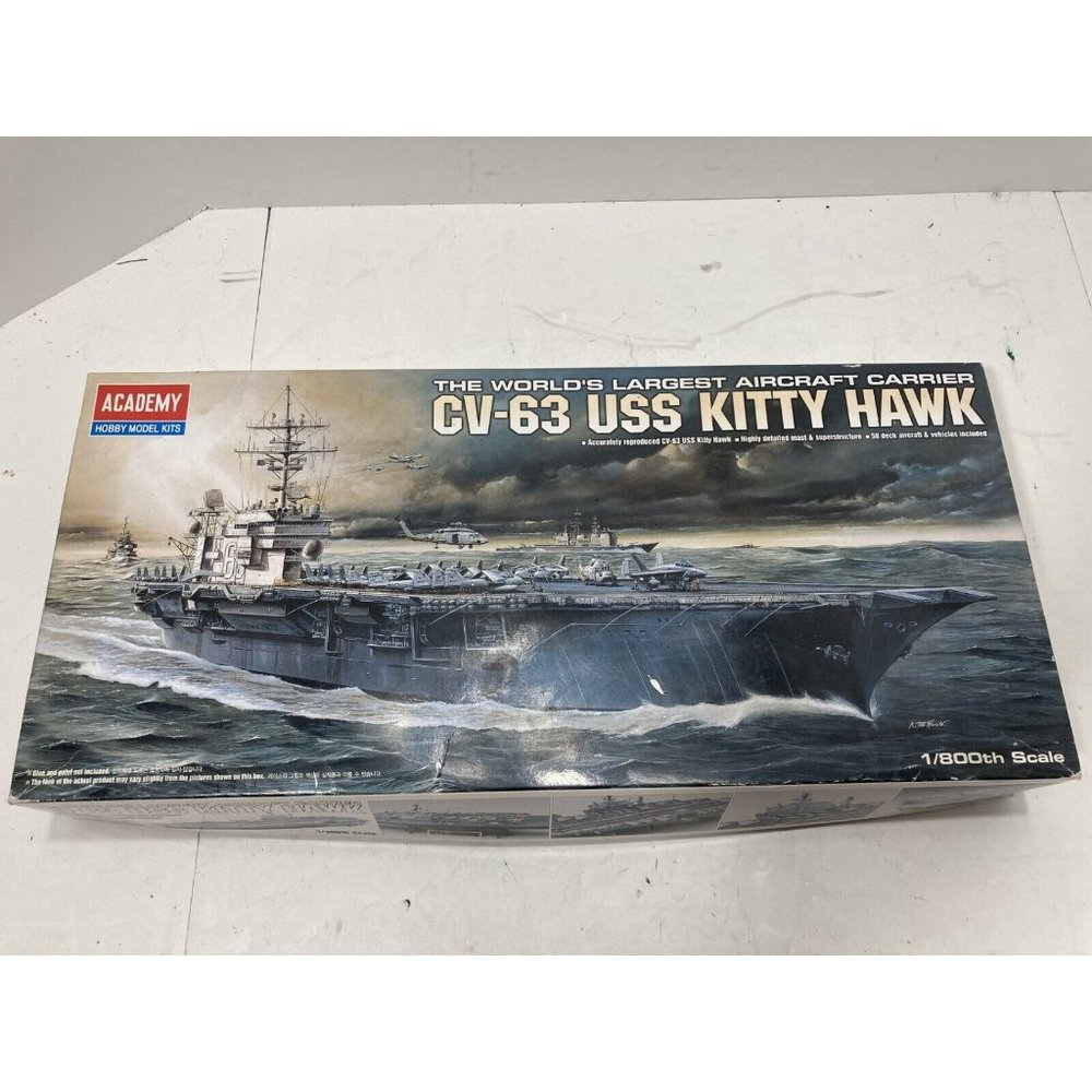 Academy 1/800 Scale CV-63 USS KITTY HAWK Plastic Model Kit New Open Box Includes